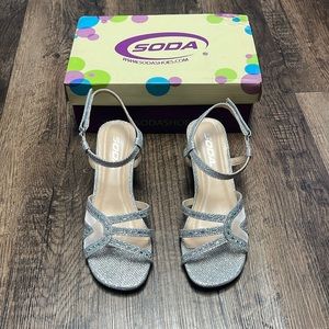 Girls Kitten Heel Rhinestone Sparkle Shoes